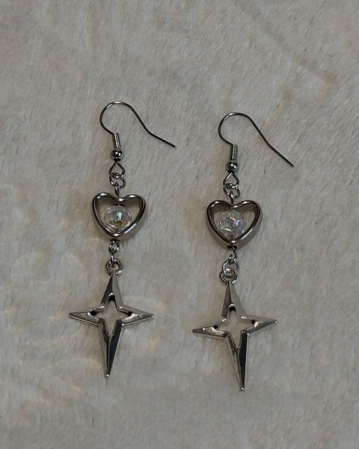 CHARMING EARRINGS