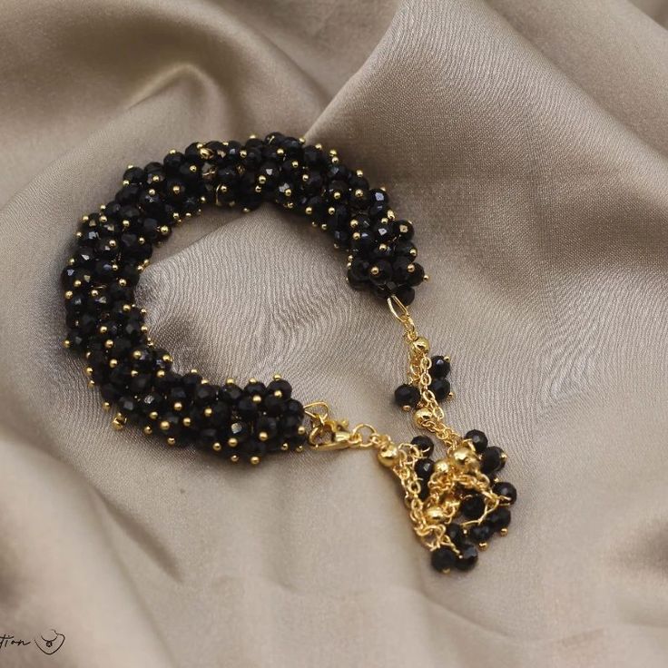 🌸 Gajra Bracelet