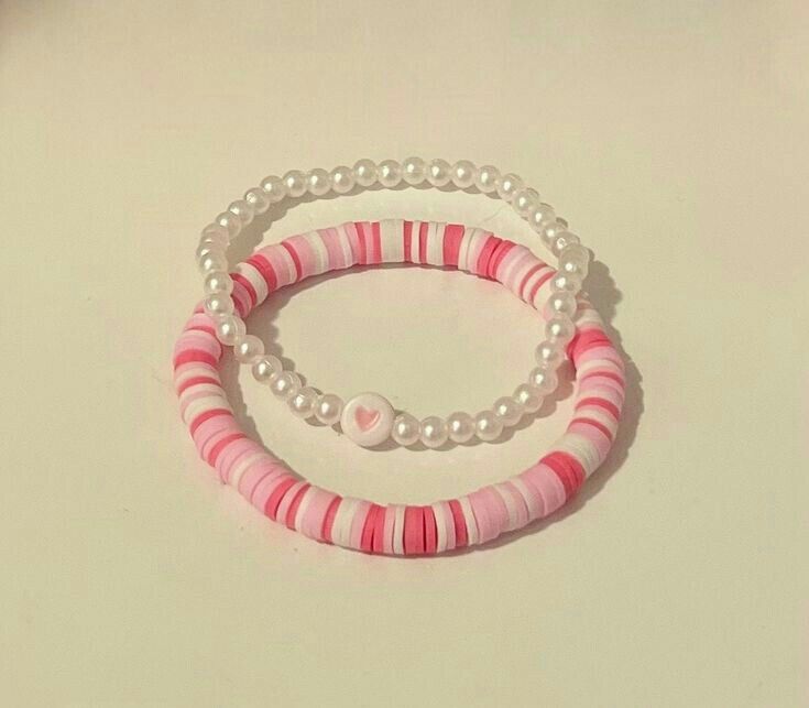 CLAY BEAD BRACELET